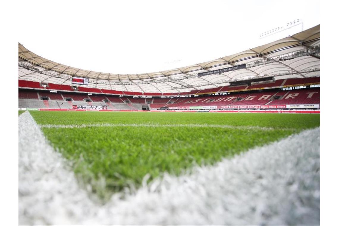 Übersicht der leeren Mercedes-Benz Arena. Foto: Tom Weller/dpa-Pool/dpa/Archivbild