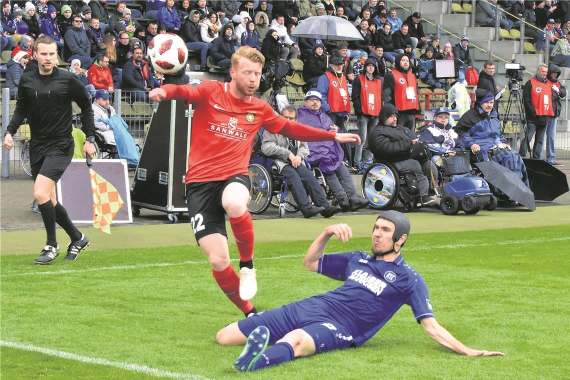 Überzeugte nach seiner Einwechslung in Karlsruhe, erzielte bei der 1:2-Niederlage den späten Anschlusstreffer und ist nun eine Option für die SG-Startelf: Dominik Martinovic. Foto: T. Sellmaier