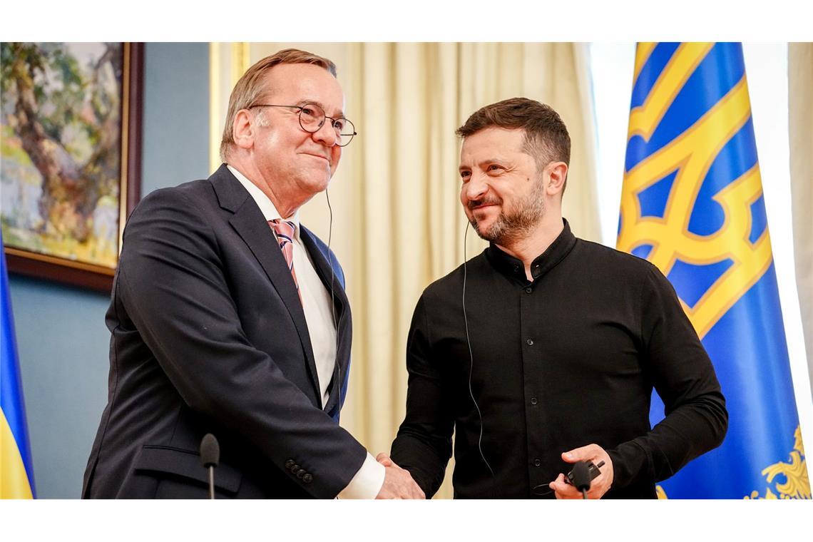 Marschflugkörper und Drohnen: neue Kooperation mit Ukraine Ukraine-Krieg - Pistorius in Kiew