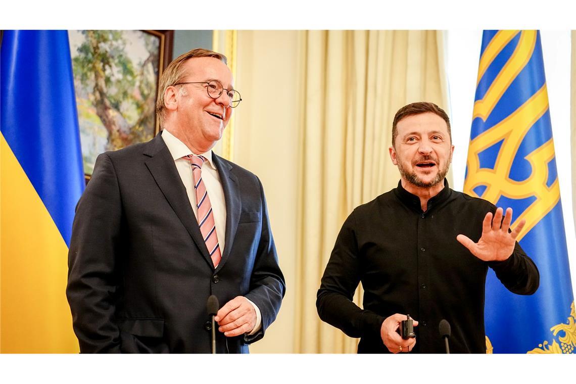Marschflugkörper und Drohnen: neue Kooperation mit Ukraine Ukraine-Krieg - Pistorius in Kiew