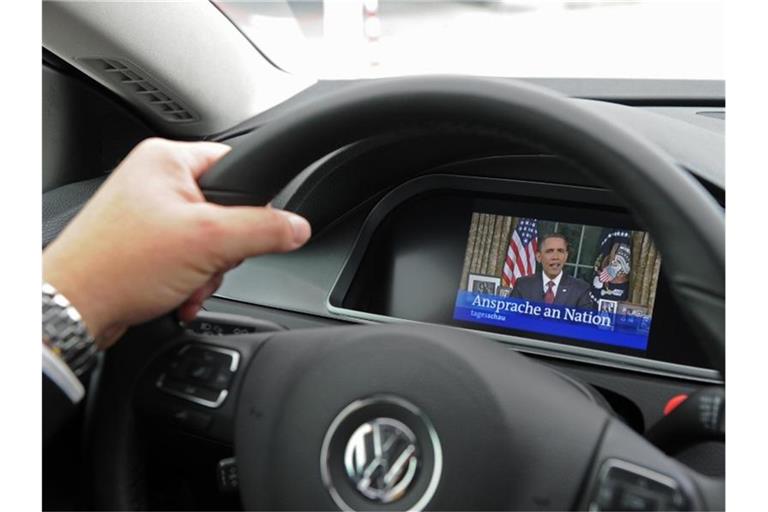 Um die Verwaltung von Daten aus Autos gibt es Streit zwischen Herstellern und Versicherungen. Foto: Jens Kalaene/dpa-Zentralbild/dpa