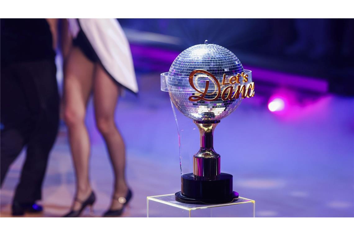 Um diesen Pokal geht es im "Let's Dance"-Finale