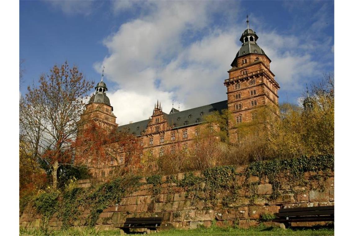 Um einen coronakonformen Prozess zu ermöglichen, wird im Schloss Johannisburg verhandelt. Foto: picture alliance / dpa