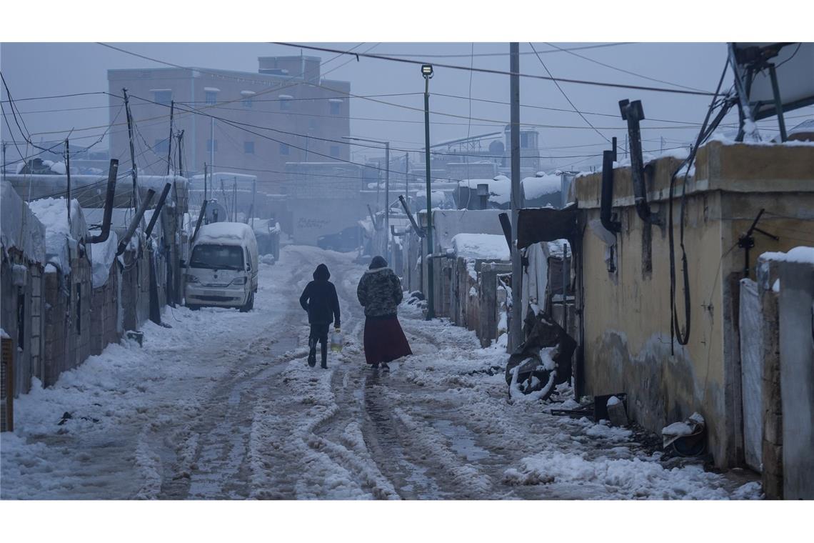 Umstritten ist, ob Menschen in großem Umfang nach Syrien abgeschoben werden sollen. Hier eine Szene vom Silvestertag aus dem Nordwesten des Landes. (Archivfoto)