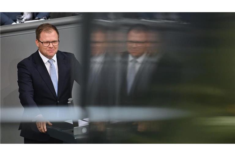 Umweltminister Carsten Schneider spricht sich für einen besseren Schutz der Weltmeere aus. (Archivbild)