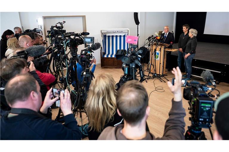 Umweltminister Till Backhaus (SPD) und Experten gaben auf der Insel Poel aktuelle Erkenntnisse bekannt.