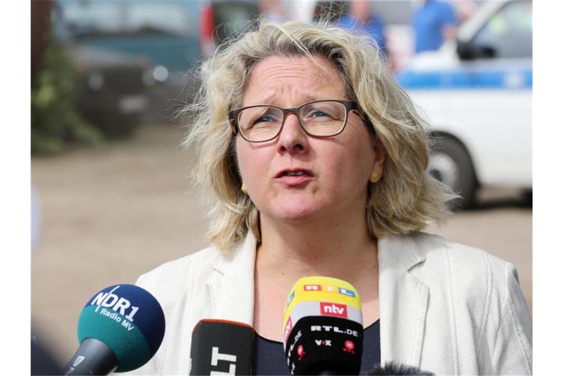 Umweltministerin Svenja Schulze will mit Gutachten mehr Klarheit über konkrete Preise für den CO2-Ausstoß sorgen. Foto: Bodo Marks