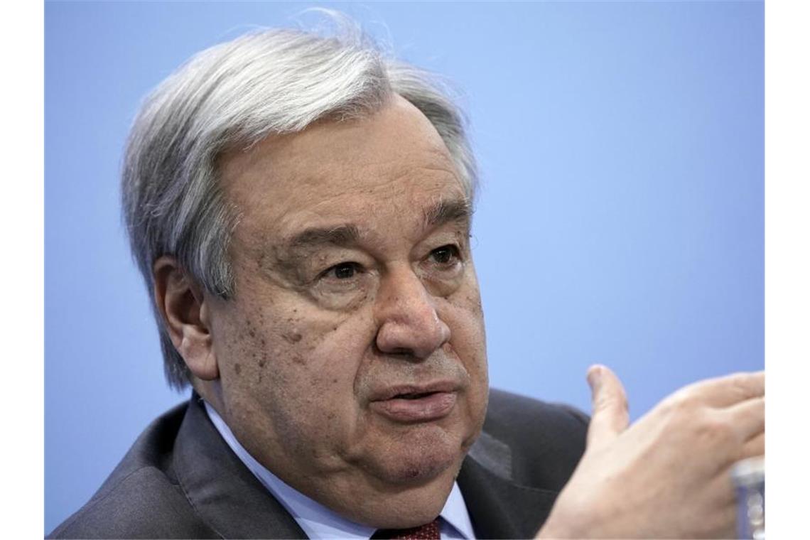 UN-Generalsekretär António Guterres: „Wegen Covid-19 bedroht nun eine nie gesehene Gesundheits-, Wirtschafts- und Gesellschaftskrise Leben und Existenzgrundlagen.“. Foto: Michael Kappeler/dpa/Pool/dpa