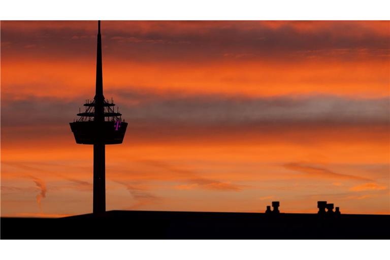 Und dann macht es "Bumm": In einer Satire-Sendung des ZDF soll es um die angebliche Sprengung des Kölner Fernsehturms gehen. (Archivfoto)
