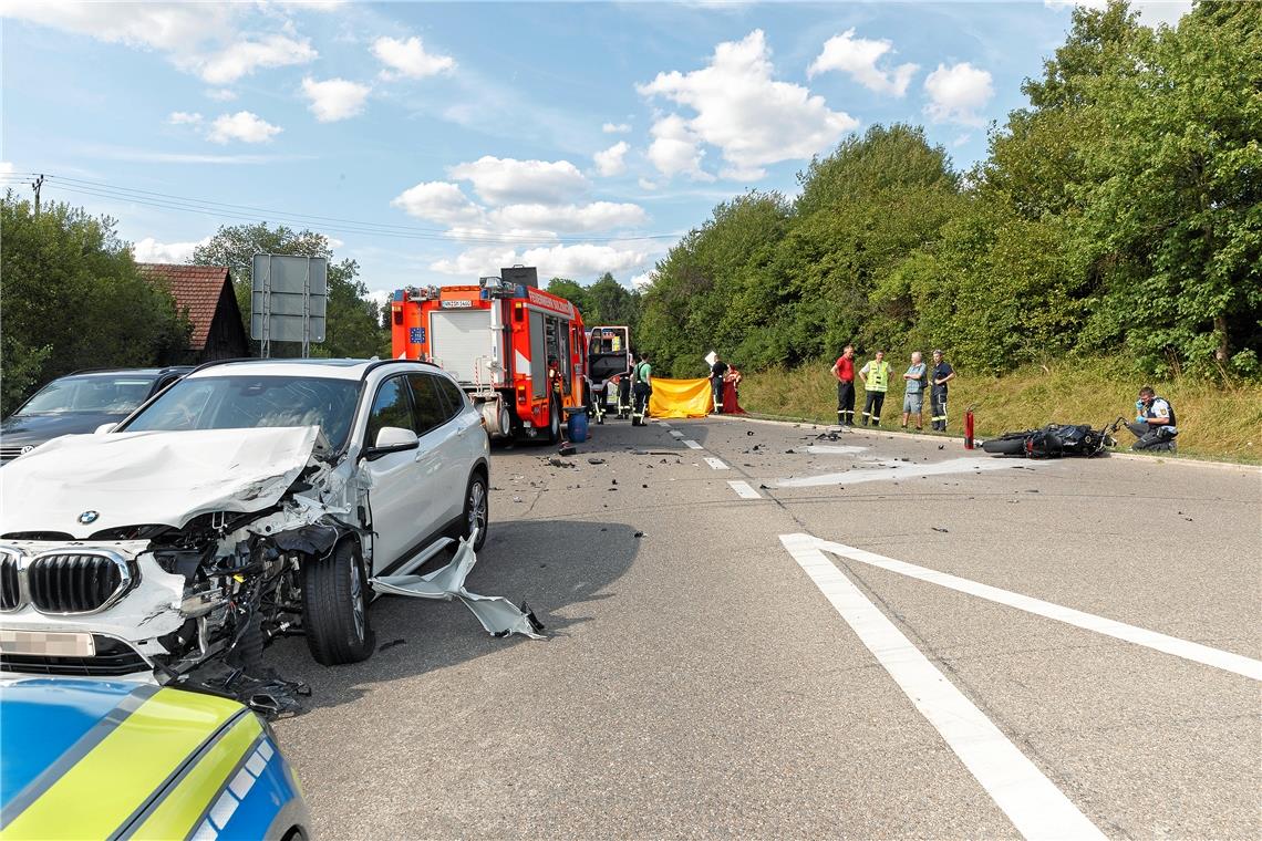 Unfall auf der Zusammenführung der beiden Fahrspuren der Haller Straße. Foto: Jörg Fiedler