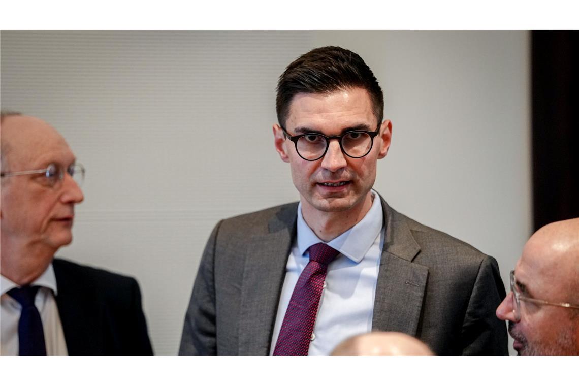 Unions-Fraktionsvize Sepp Müller warnt davor, leichtfertig neue Schulden zu machen. (Archivbild)