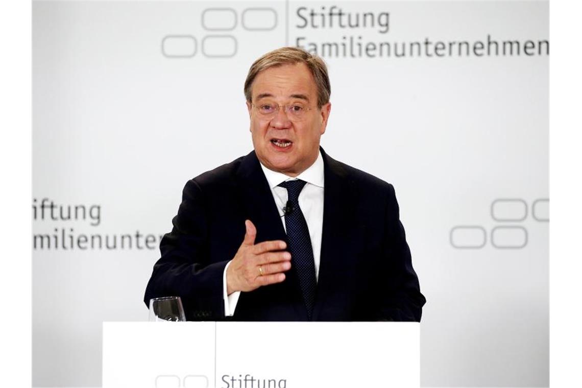 Unions-Kanzlerkandidat Armin Laschet spricht beim „Tag des deutschen Familienunternehmens“. Foto: Wolfgang Kumm/dpa