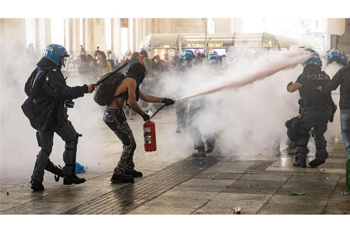 Unruhen bei Protesten in Italien.