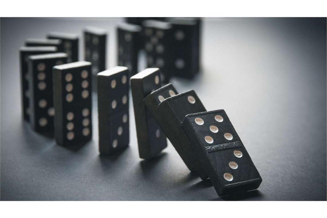 Unter Kipppunkten versteht man in der Klimaforschung, wenn durch kleine Veränderungen ein Domino-Effekt ausgelöst wird, dessen Folgen unter Umständen nicht mehr rückgängig gemacht werden können.