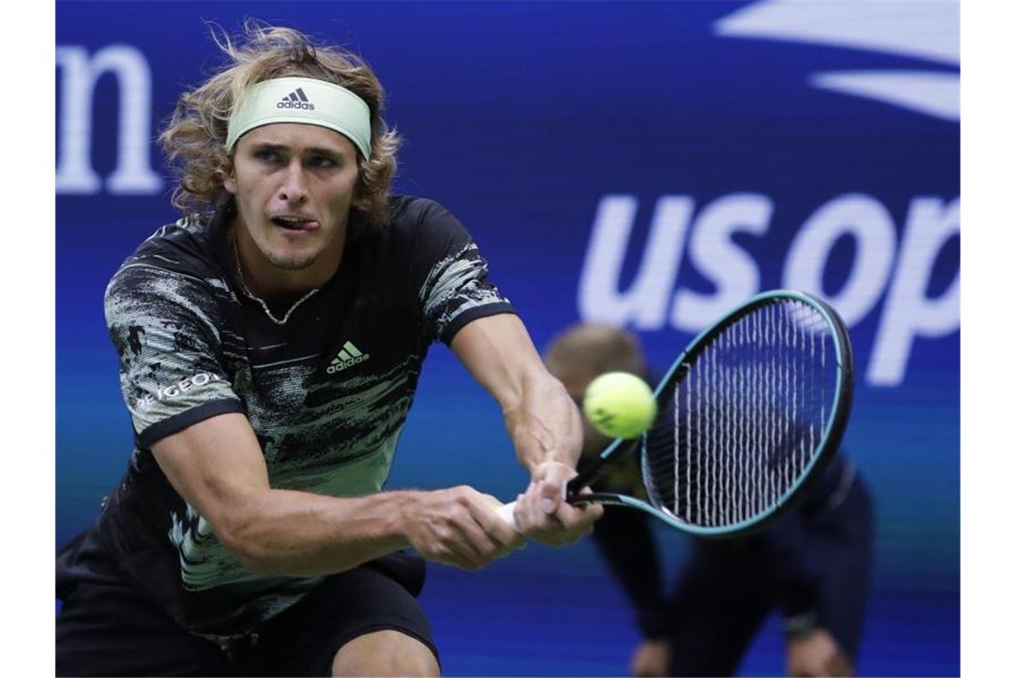 Unterliegt im Achtelfinale dem Argentinier Diego Schwartzman: Alexander Zverev. Foto: Frank Franklin Ii/AP