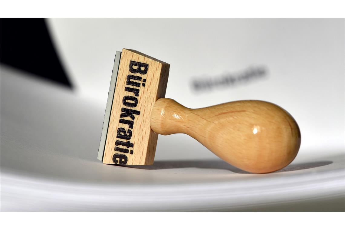 Unternehmer sehen sich durch überbordende Bürokratie ausgebremst. (Symbolbild)