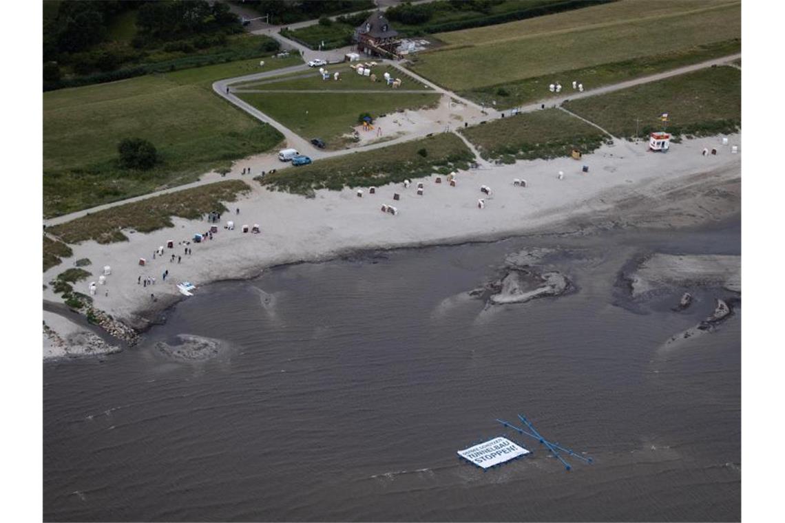 Wassersportler protestieren gegen Fehmarnbelt-Tunnel