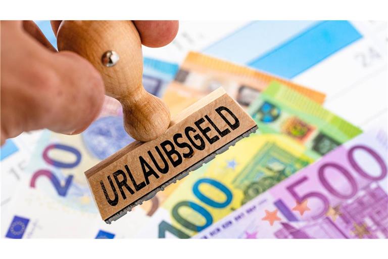 Urlaubsgeld gab es früher im BAT – im TvÖD wird nun immerhin das Weihnachtsgeld erhöht.