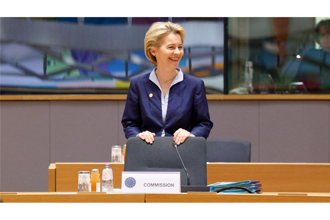 Ursula von der Leyen, Präsidentin der Europäischen Kommission. Gegen sie wurden zwei neue Misstrauensanträge eingereicht (Archivfoto).