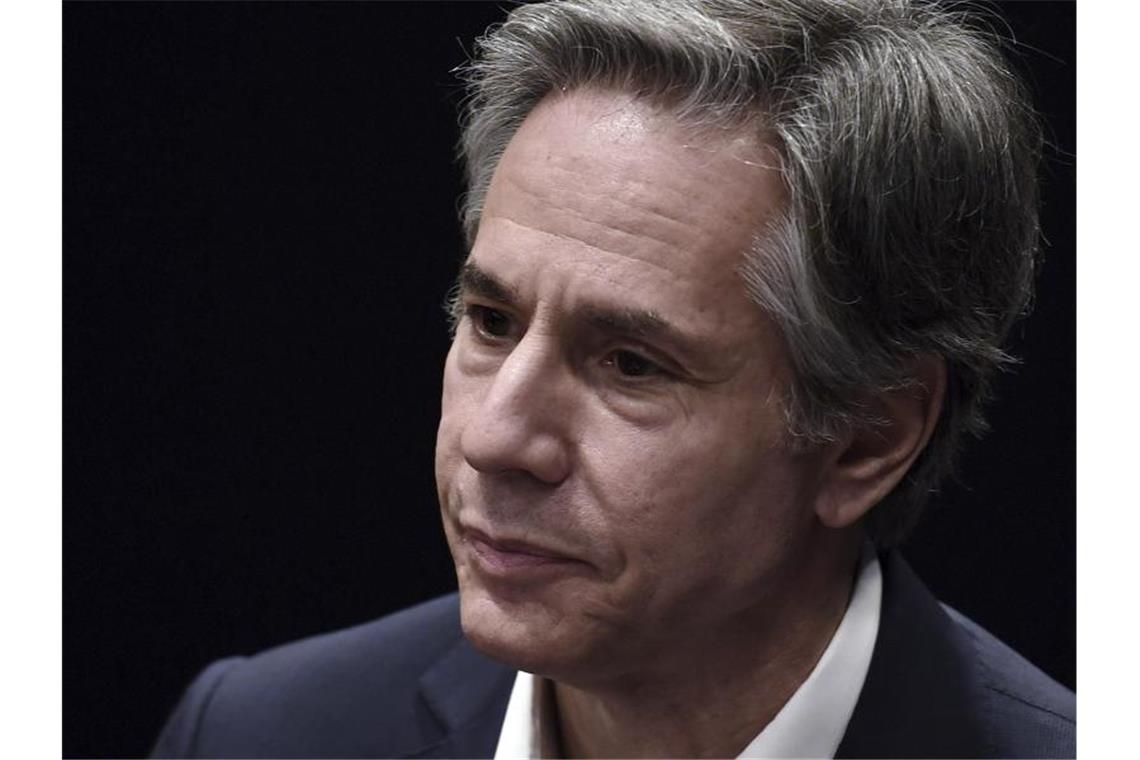 Blinken: Polen zeigt Großzügigkeit und Führungsstärke US-Außenminister Antony Blinken dankte Polen für die Aufnahme Hunderttausender Flüchtlinge aus der Ukraine. Foto: Olivier Douliery/Pool AFP/dpa
