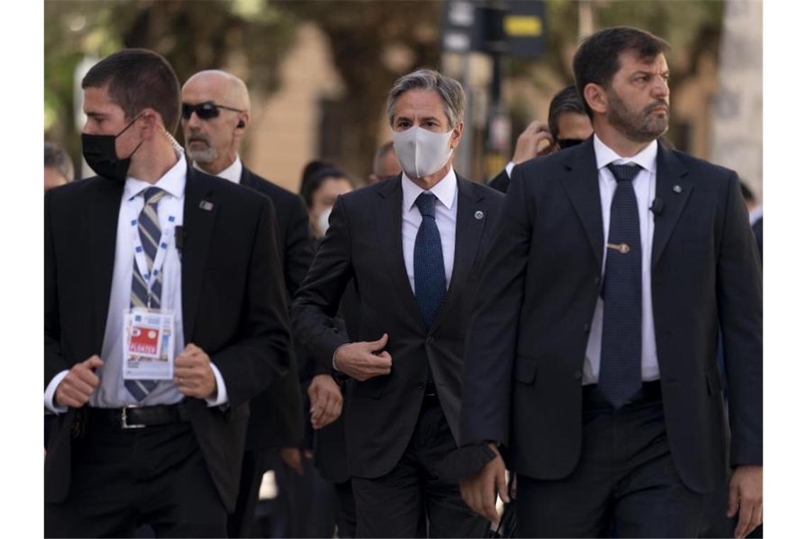 US-Außenminister Antony Blinken (M) in Matera. Foto: Andrew Harnik/AP Pool/dpa