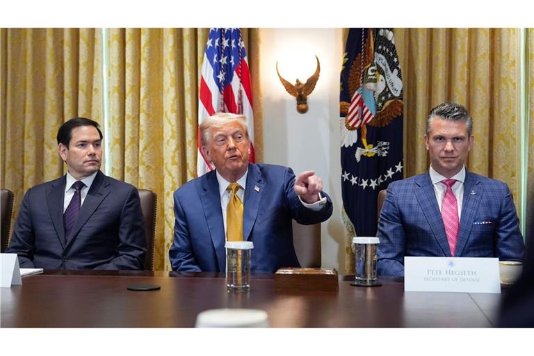 US-Außenminister Marco Rubio, US-Präsident Donald Trump und US-Verteidigungsminister Pete Hegseth