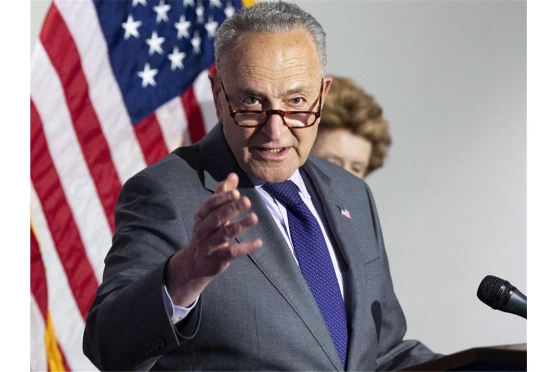 US-Demokrat Chuck Schumer bezeichnete den Haushaltsentwurf als „größte Investition in die Mittelschicht seit Jahrzehnten“. Foto: Michael Brochstein/ZUMA Wire/dpa