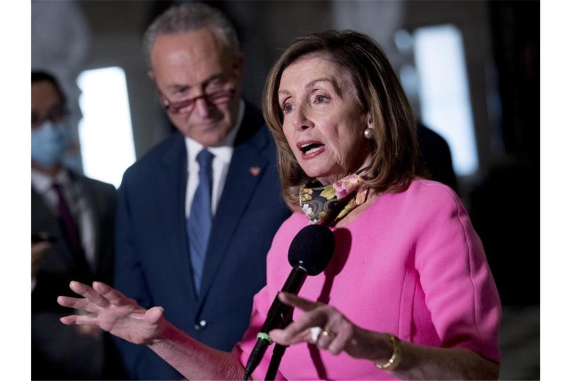 Verhandlungen um US-Konjunkturpaket vorerst gescheitert US-Demokratin Nancy Pelosi spricht über die Verhandlungen des Konjunkturpakets. Foto: Andrew Harnik/AP/dpa