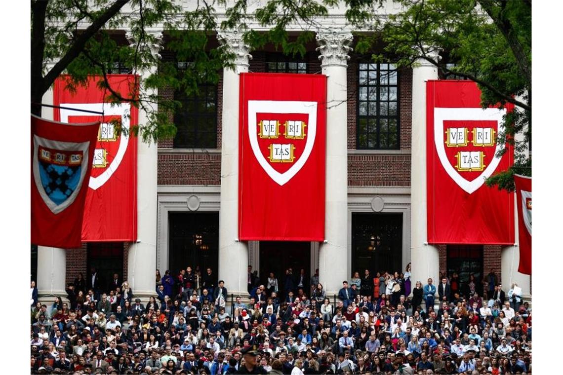 Drohende Ausweisung: Deutsche Harvard-Studenten entsetzt US-Eliteuniversität Harvard in Cambridge, Massachusetts. Viele deutsche Studenten in den USA sorgen sich nach der Ankündigung der US-Einwanderungsbehörde ICE um ihre Zukunft. Foto: Omar Rawlings/dpa
