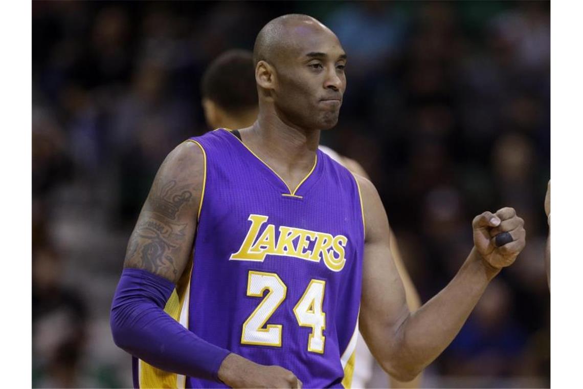 US-Medienberichten zufolge soll NBA-Legende Kobe Bryant bei einem Hubschrauberabsturz ums Leben gekommen sein. Foto: Rick Bowmer/AP/dpa