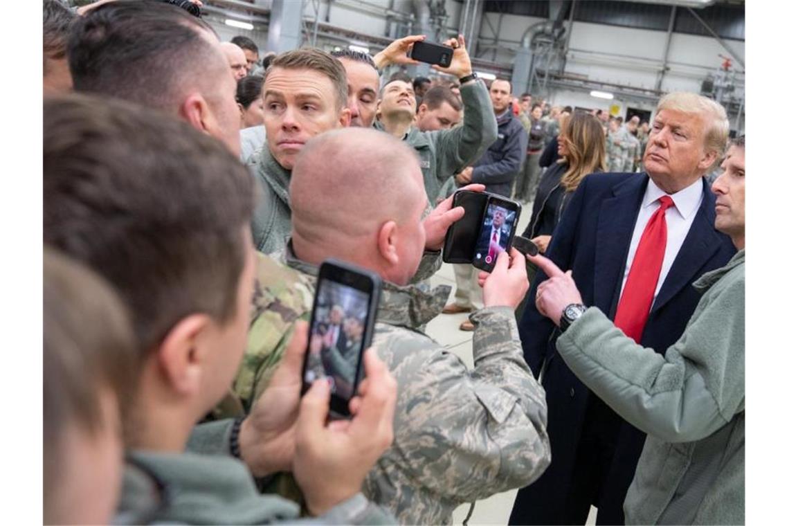 US-Präsident Donald Trump bei einem Besuch auf dem Stützpunkt der US-Luftwaffe in Ramstein. Foto: Shealah Craighead/White House /dpa