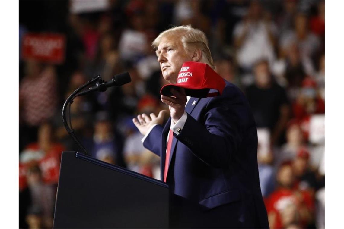 US-Präsident Donald Trump bei einer Wahlkampfveranstaltung in Manchester, New Hampshire. Foto: Patrick Semansky/AP