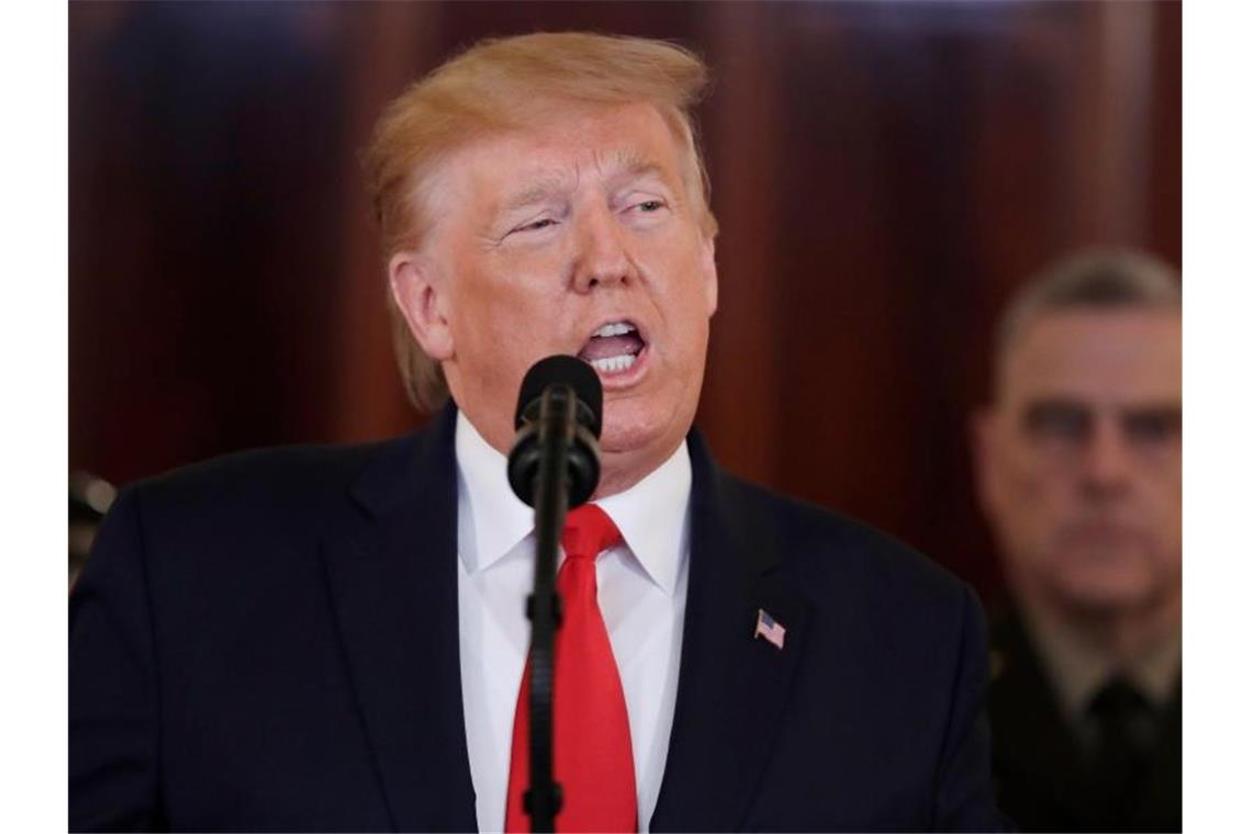 US-Präsident Donald Trump bei seiner mit Spannung erwarteten Stellungnahme zu den iranischen Raketenangriffen. Foto: Alex Brandon/AP/dpa