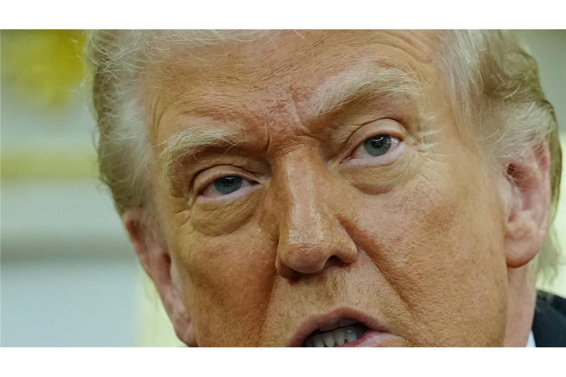 US-Präsident Donald Trump droht mit weiteren schweren Angriffen auf den Iran. (Archivbild)