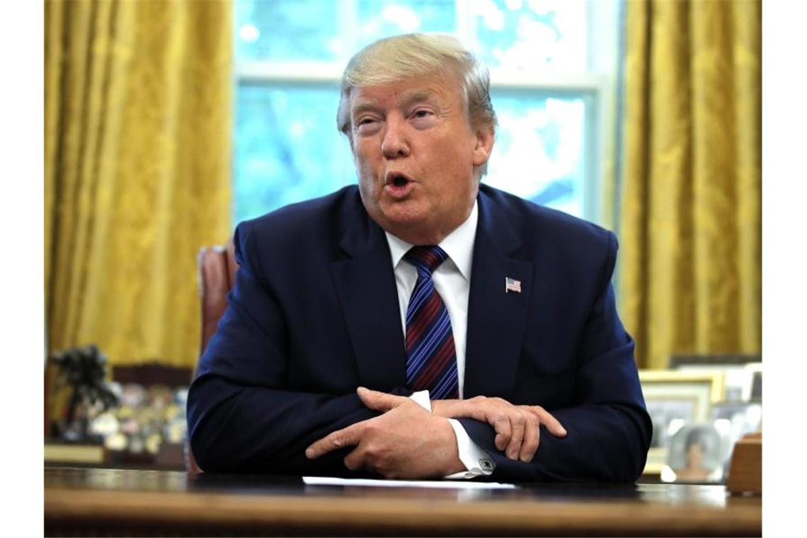 Trump droht Frankreich und umgarnt Großbritannien US-Präsident Donald Trump. Foto: Carolyn Kaster/AP