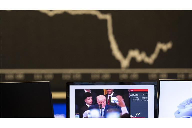 US-Präsident Donald Trump hat an der Frankfurter Börse für einen Einbruch des DAX gesorgt.