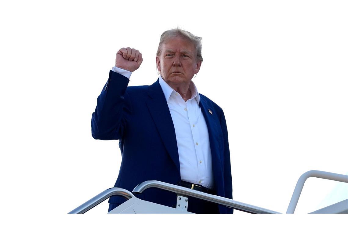 Abrupte Kehrtwende in Nahost: Waffenruhe statt Eskalation US-Präsident Donald Trump hat eine Waffenruhe zwischen Israel und dem Iran verkündet.