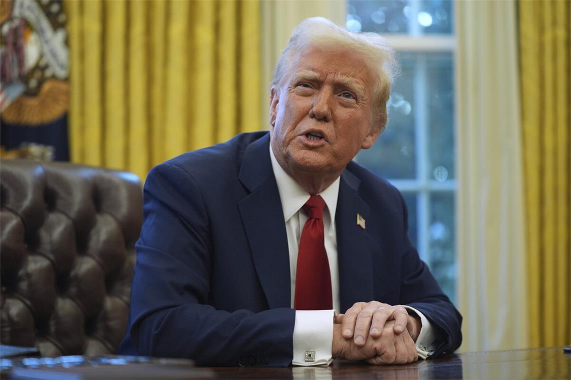 Kommentar: Der nächste Kanzler braucht Rückgrat US-Präsident Donald Trump im Oval Office des Weißen Hauses