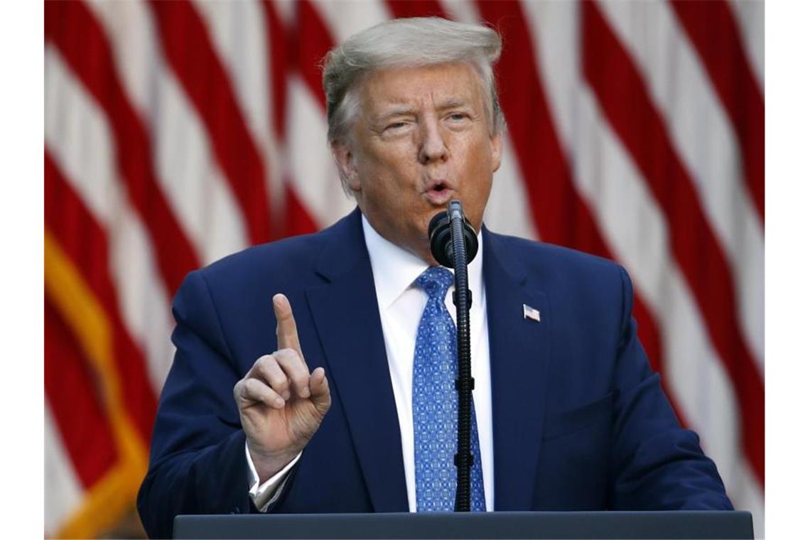 US-Präsident Donald Trump im Rosengarten des Weißen Hauses. Foto: Patrick Semansky/AP/dpa