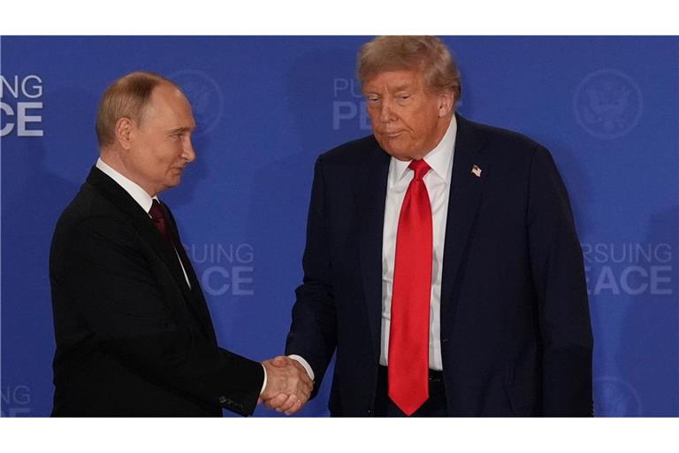 US-Präsident Donald Trump schwenkte nach dem Gipfel in Alaska auf die russische Linie ein.