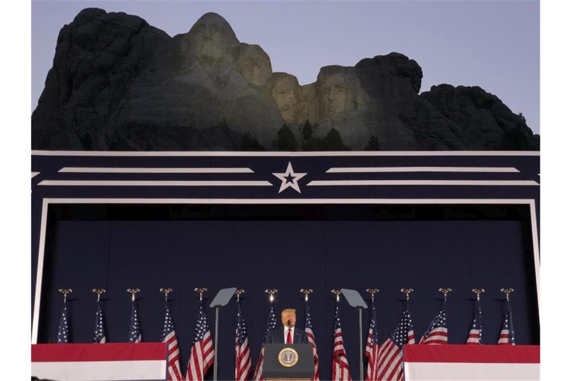 US-Präsident Donald Trump spricht zum Unabhängigkeitstag. Foto: Alex Brandon/AP/dpa