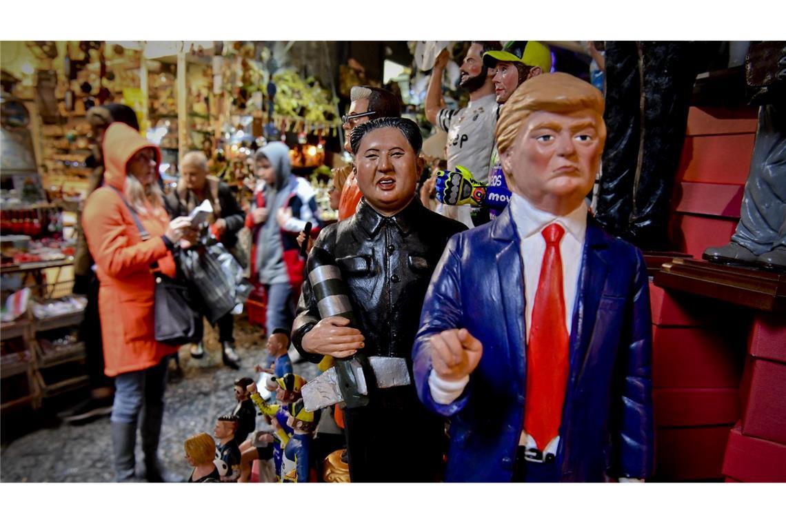 US-Präsident Donald Trump und Nordkoreas Machthaber Kim Jong Un in Neapel als Krippenfigur. (Archivbild)