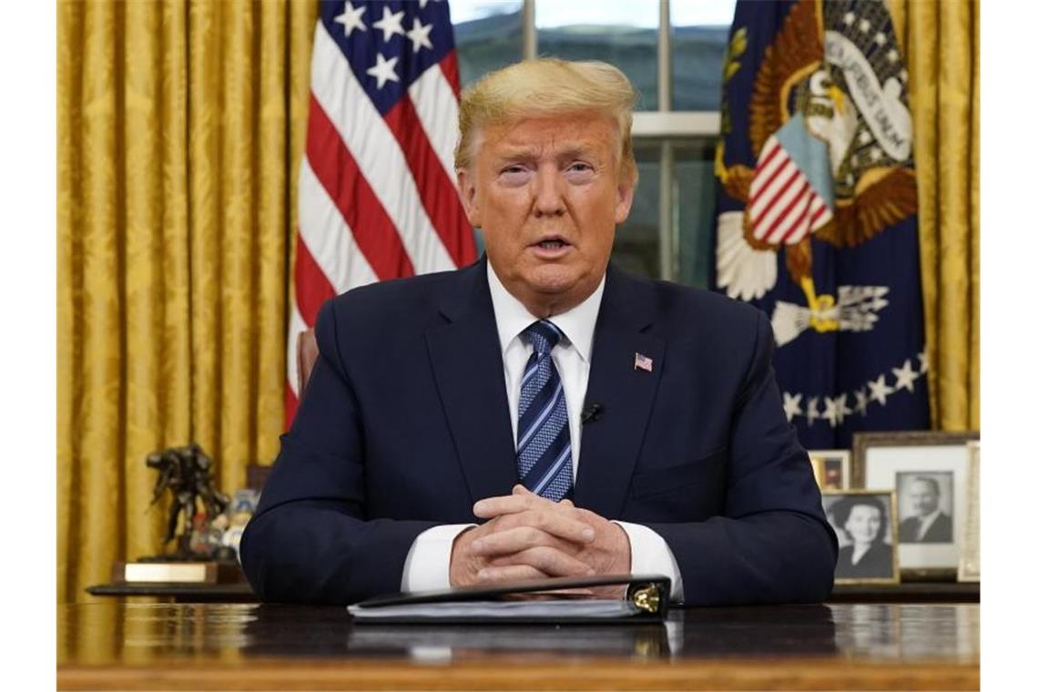 USA schließen wegen Corona Grenzen für Reisende aus Europa US-Präsident Donald Trump weitet die Reiseeinschränkungen auf Europa aus. Foto: Doug Mills/Pool The New York Times/AP/dpa