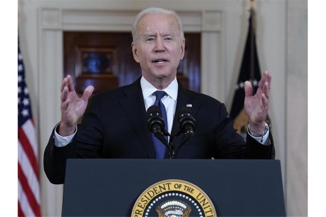 Waffenruhe in Nahost hält - Biden für Zwei-Staaten-Lösung US-Präsident Joe Biden bei einer Pressekonfernz im Weißen Haus. Foto: Evan Vucci/AP/dpa