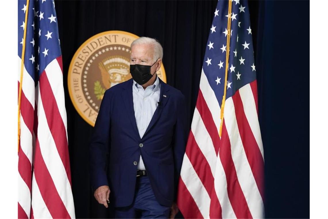 Biden: Angriff gegen IS-Terroristen „war nicht der letzte“ US-Präsident Joe Biden kündigt weitere Vergeltungsschläge gegen IS-Terroristen an. Foto: Manuel Balce Ceneta/AP/dpa