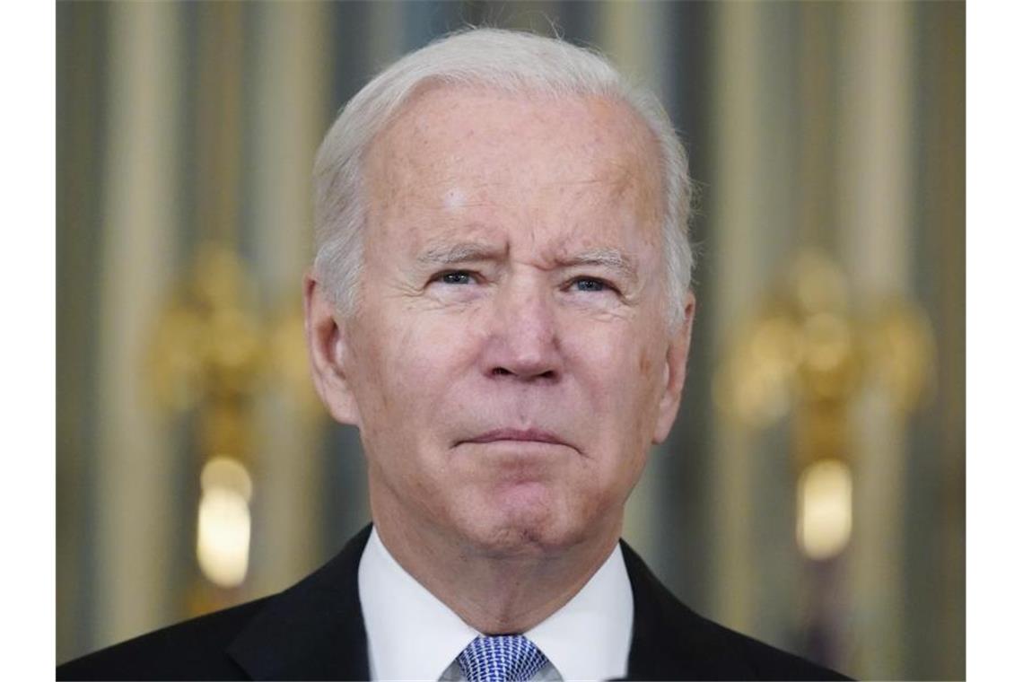 USA: Inflation so hoch wie seit 30 Jahren nicht mehr US-Präsident Joe Biden sagte mit Blick auf den Anstieg der Verbraucherpreise in den USA, es habe höchste Priorität für ihn, diesen Trend umzukehren. Foto: Alex Brandon/AP/dpa