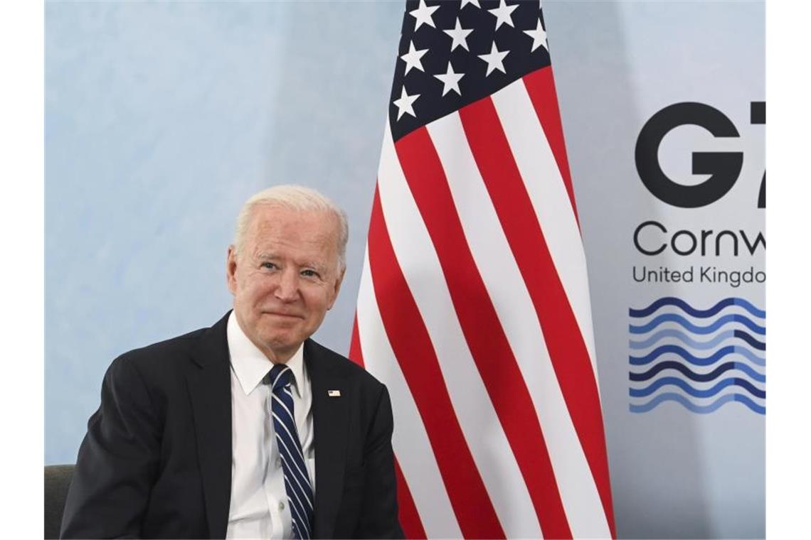 Johnson schlägt Spende von einer Milliarde Impfdosen vor US-Präsident Joe Biden schmiedet wieder Allianzen mit Verbündeten und verfolgt einen Neuanfang in der demokratischen Wertegemeinschaft. Foto: Toby Melville/reuters pool/AP/dpa