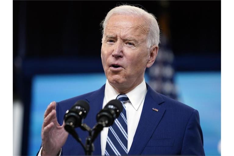 US-Präsident Joe Biden spricht während einer Veranstaltung über Corona-Impfungen. Foto: Evan Vucci/AP/dpa
