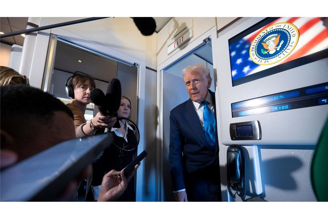 Trump: Nichts gefährdet die Waffenruhe in Gaza US-Präsident Trump äußert Verständnis für Israels Angriffe in Gaza.