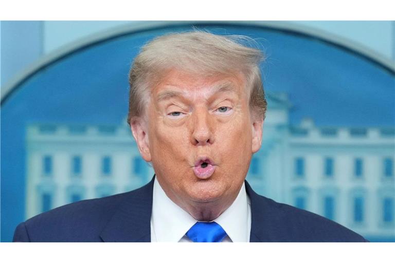 US-Präsident Trump will sich am Montag zu Zöllen äußern. (Archivbild)